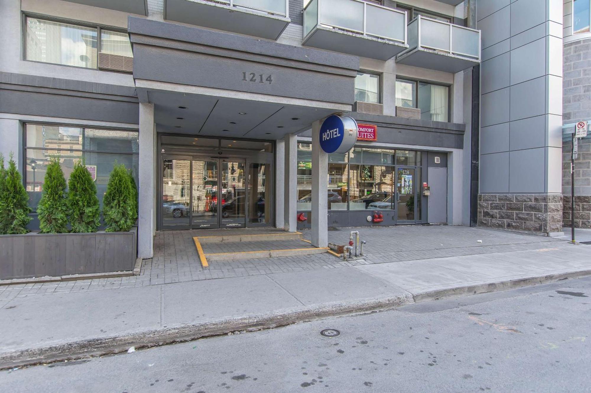 Comfort Suites Downtown Монреал Екстериор снимка